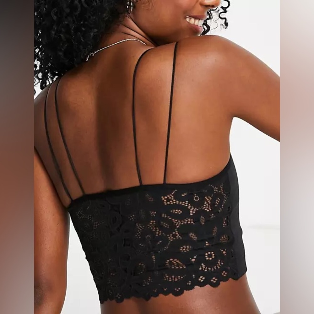 Gilly Hicks seamless crochet bralet in black